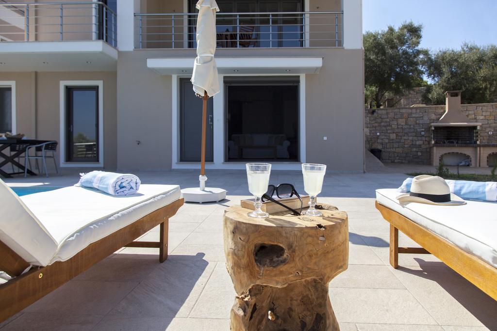 Alivia Lefkas Luxury Villas Apolpaina Exterior photo