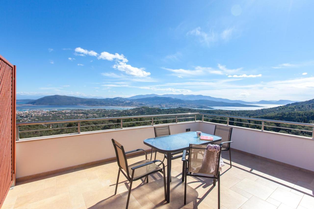 Alivia Lefkas Luxury Villas Apolpaina Exterior photo