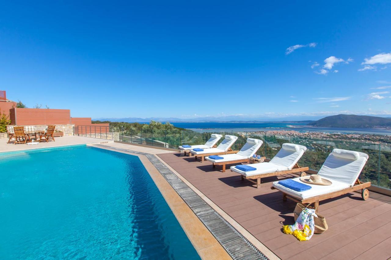 Alivia Lefkas Luxury Villas Apolpaina Exterior photo